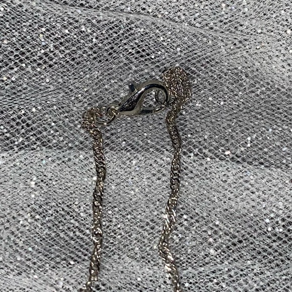 Crystal necklace, stunning colors that change in different light. - Picture 6 of 10